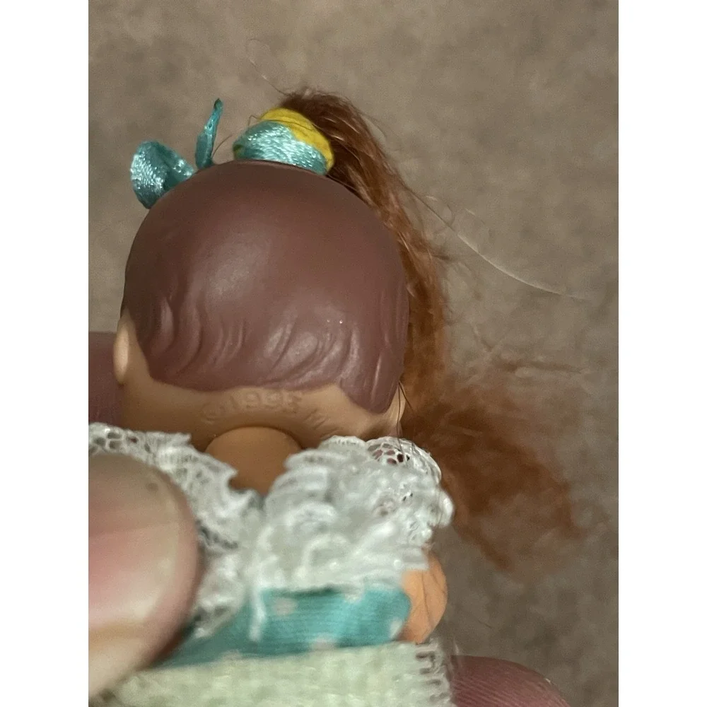 Vintage Barbie‎ Krissy baby Girl Mattel Long auburn Brunette Hair
